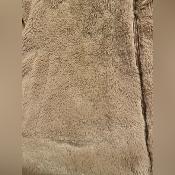Style & Co Soft Faux-Fur Tan Hoodie Jacket Sz L/XL - Picture 8 of 8